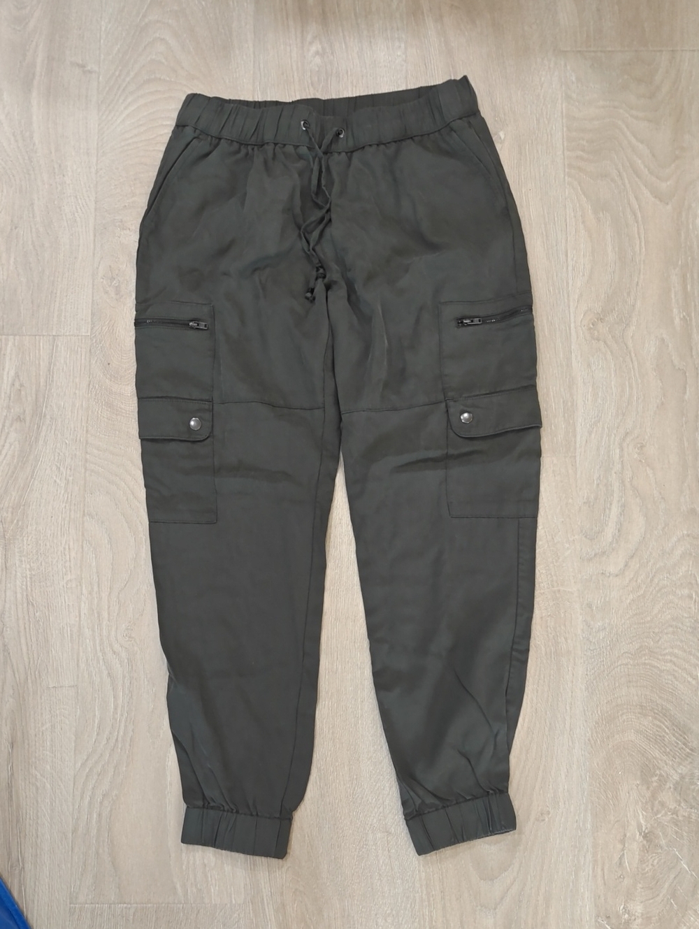 Banana Republic Olive Green Elastic Waist Pants